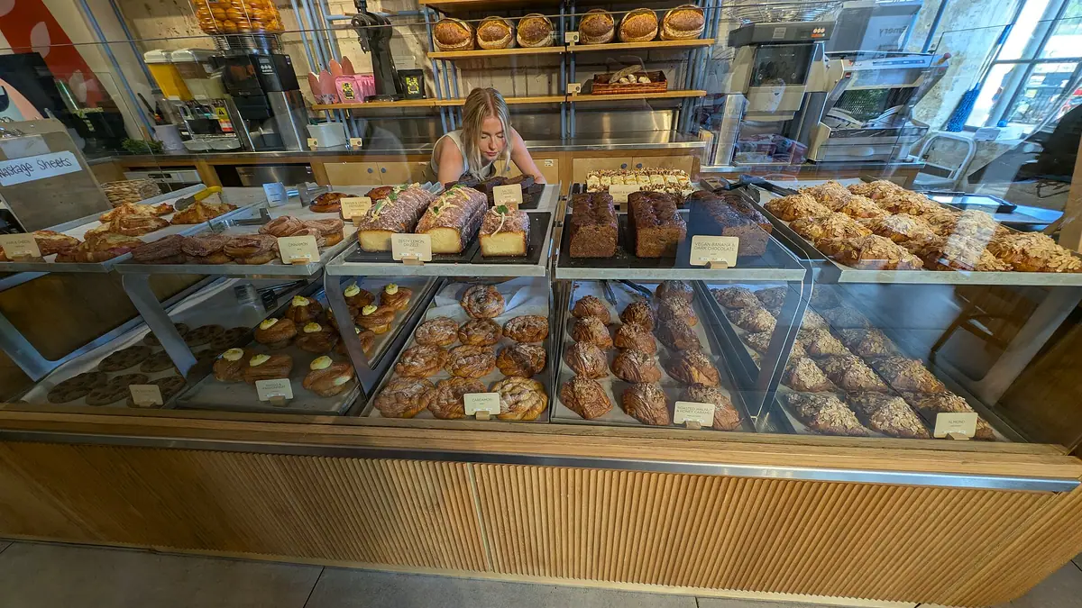 Babbits Bakery – bakery in Louth town centre